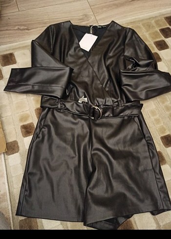 Siyah Deri Kemerli Mini Tulum - Görsel 6