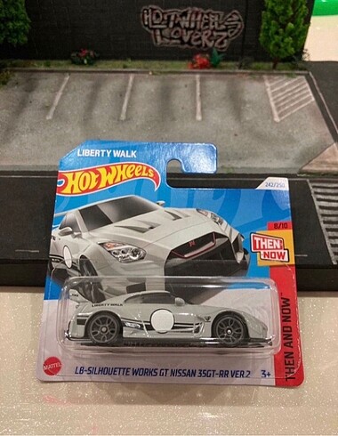 HOTWHEELS NISSAN 35GT-R