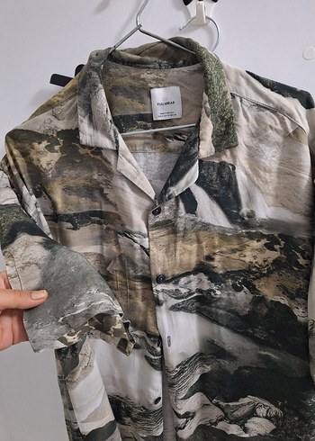 Pull and Bear Gri Kamuflaj Desenli Keten Erkek Gömlek