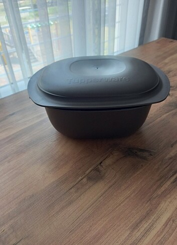 Tupperware ultro pro 