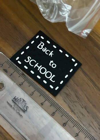 Siyah 'Back to SCHOOL' Etiketi - Görsel 2