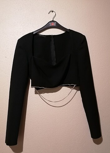 Uzun kollu crop bluz