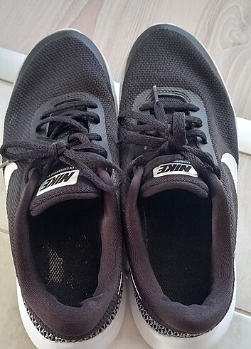 38 Beden Nike spor ayakkabı