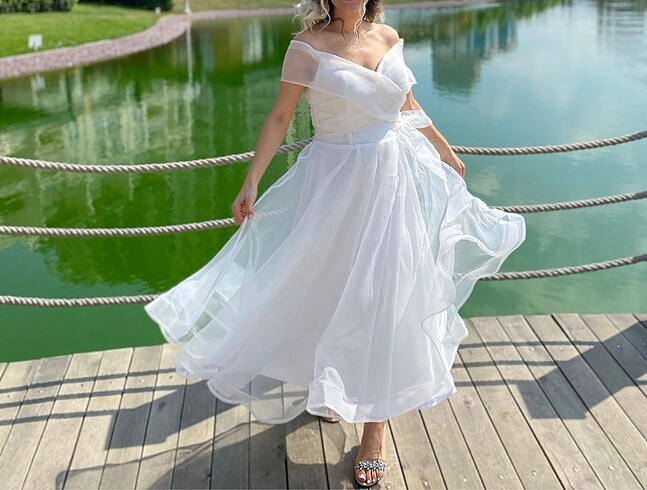 Nikah elbisesi