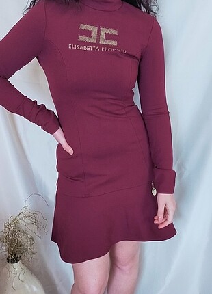 Dar elbise 