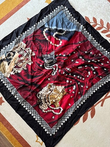 Armine 0 İpek Eşarp
