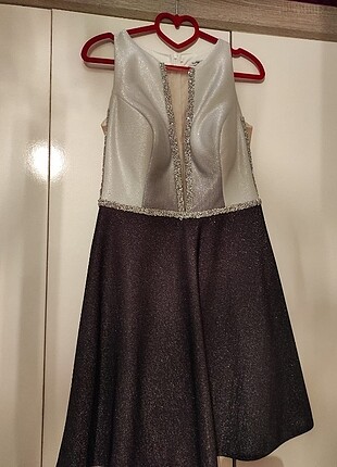 Kısa abiye elbise