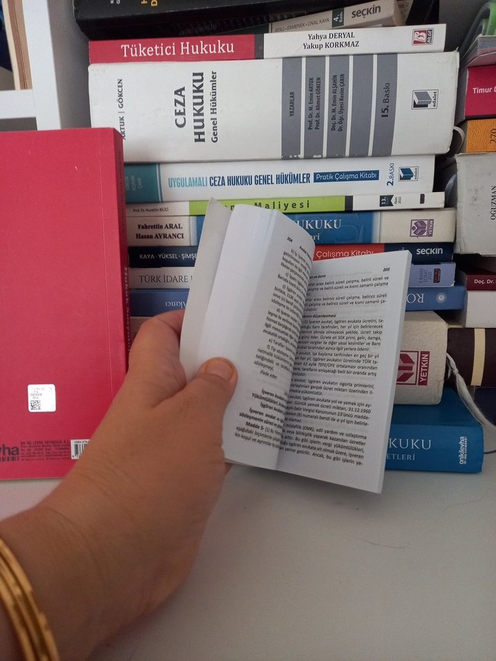 Avukatlık Kanunu Eylül 2023 Kitabı - Görsel 2