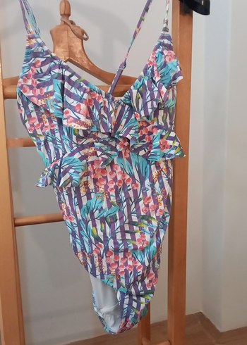 Çok Renkli Bağlamalı Fırfırlı Penti Mayo - Görsel 4