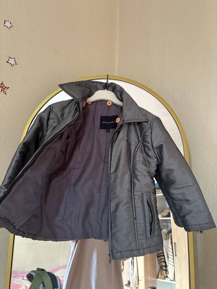 Gri erkek mont - Görsel 4