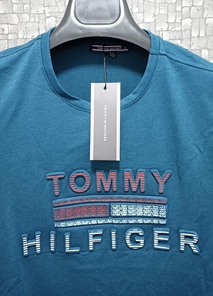 TOMMY HİLFİGER LUXURY ERKEK TSHİRT 