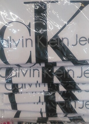 xl Beden Ck CALVİN KLEİN BAYAN TSHİRT