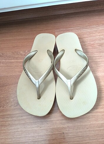 Havaianas parmak arası terlik 