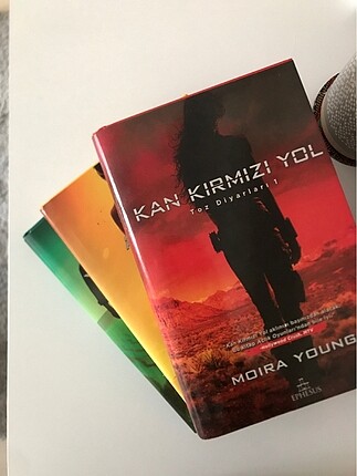 Toz Diyarları serisi( kan kırmızı yol, asi yürek, yeni cennet)