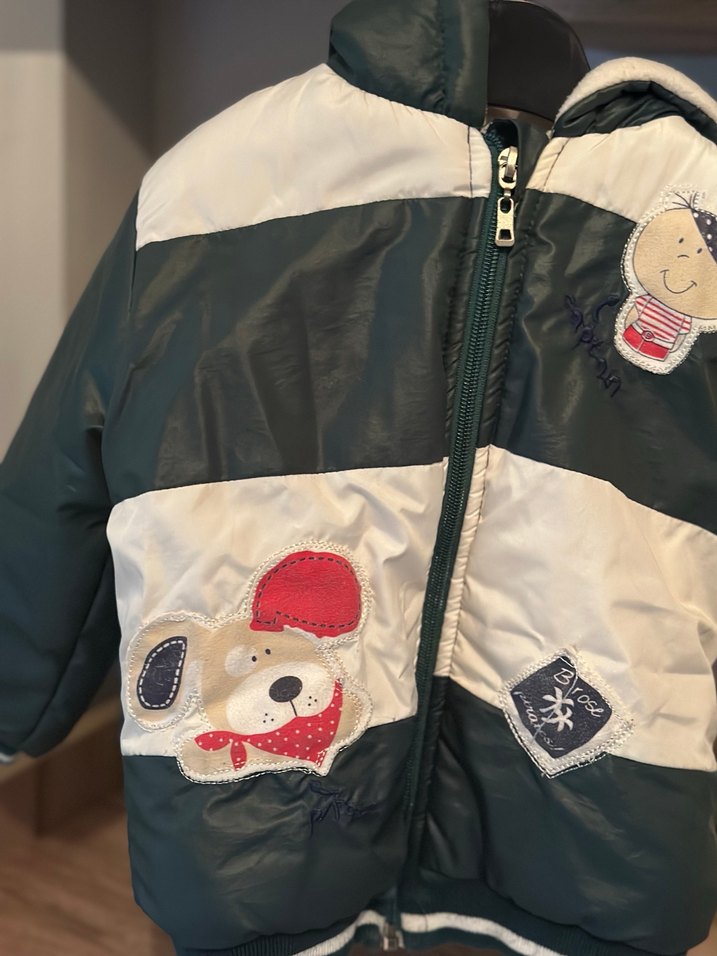 Kapüşonlu Erkek Çocuk Baskılı Mont - Görsel 2