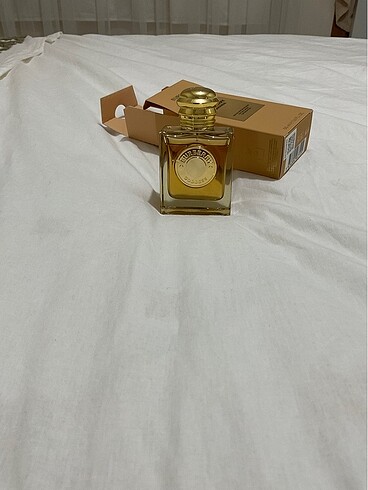 Beden Burberry Goddess ıntense parfüm
