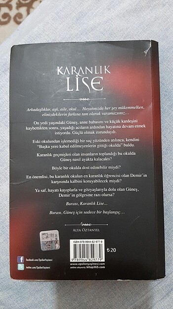  Karanlık Lise 