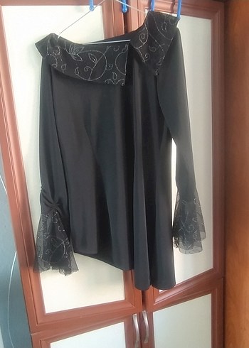 Uzun Kollu Siyah Gotik Bluz