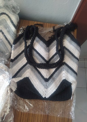 Diğer Gri Zebra Desenli Örgü Bohem Kol Çantası