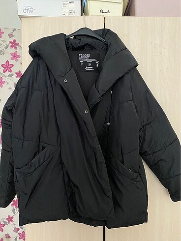 Stradivarius Stradivarius mont