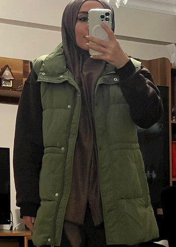 STRADİVARİUS ŞİŞME YELEK - Görsel 4