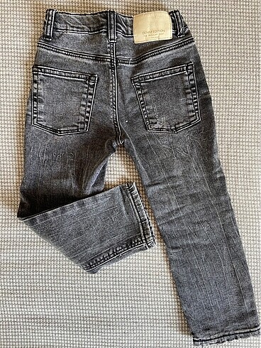 4 Yaş Beden gri Renk Zara erkek çocuk jeans