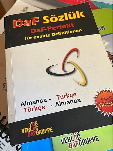 DAF ALMANCA SÖZLÜK