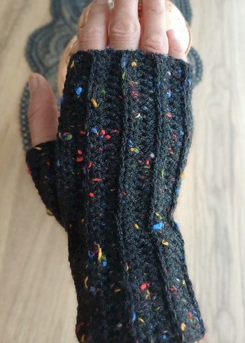 Renkli Örgü Kadın Eldiveni - Görsel 5