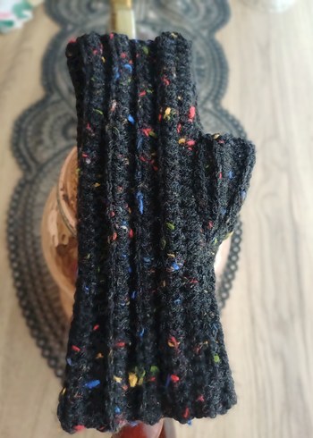 Renkli Örgü Kadın Eldiveni - Görsel 3