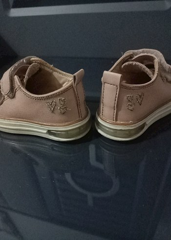 Kız Çocuk Bej Cırt Cırtlı Spor Ayakkabı 21no - Görsel 4