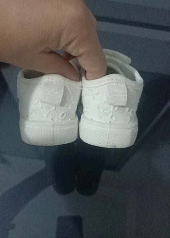 Kız Çocuk Beyaz Nakışlı Spor Ayakkabı 21no - Görsel 2