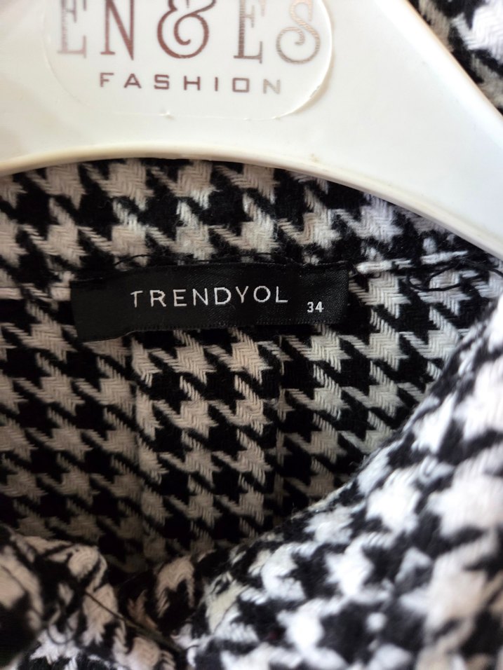 Kışlık Kadın Gri Kareli Düğmeli Gömlek - Görsel 4