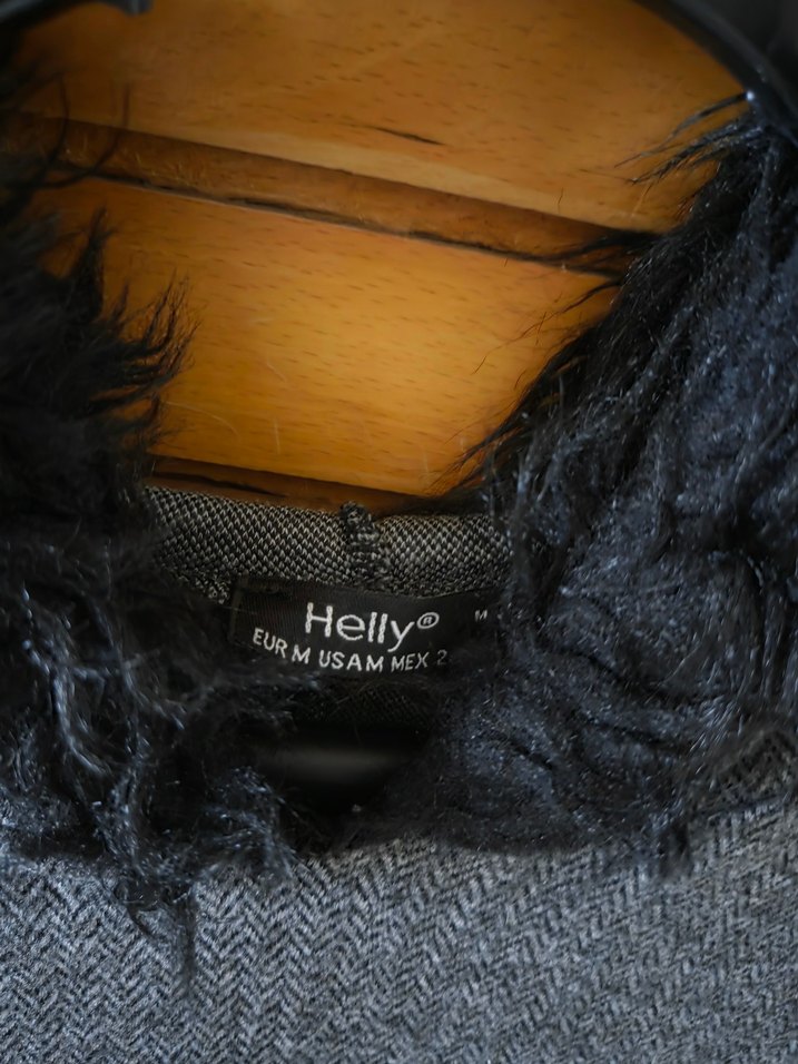 Gri Kısa Kesim Kadın Süveter - Görsel 3