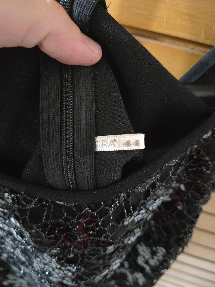 Dantel Detaylı Siyah Kadın Atlet - Görsel 3