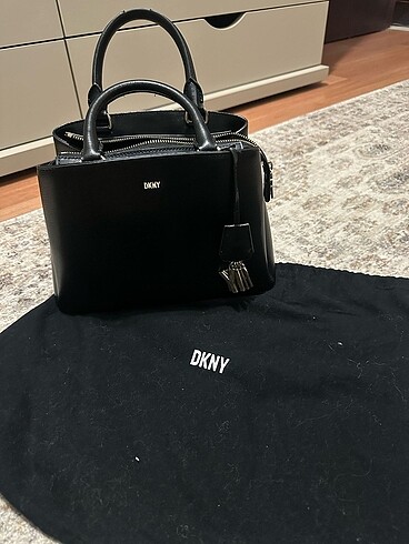 DKNY markalı orijinal çanta
