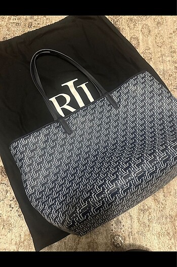 Ralph Lauren markalı çanta