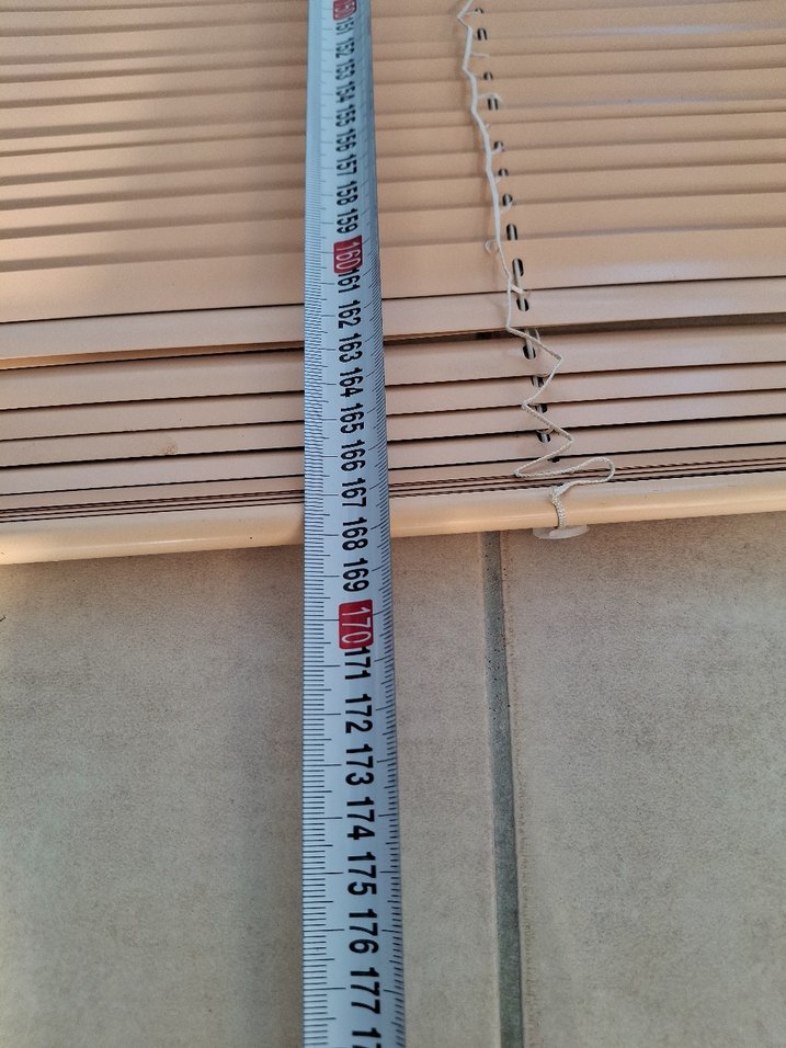 Bej Parlak Düz Konvansiyonel Perde - Görsel 3