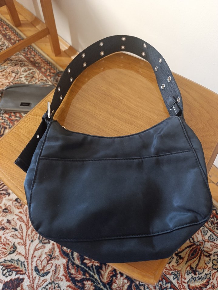 siyah çanta - Görsel 5