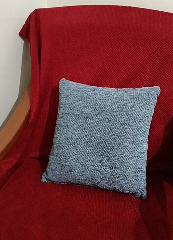 İstikbal marka 4 adet yepyeni oturma grubunun yastığı 