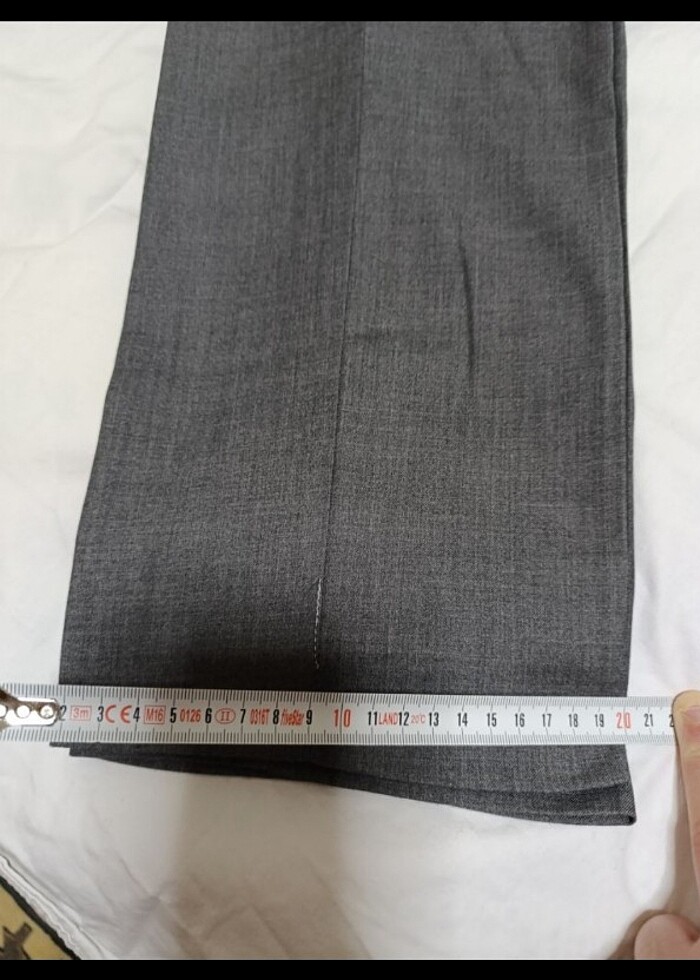 İmza marka 46 beden pantolon - Görsel 2