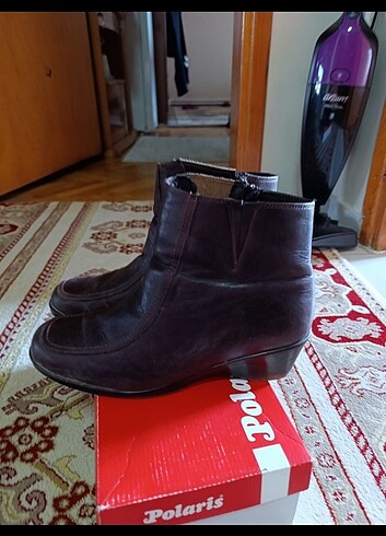 40 numara az giyilmiş bayan bot - Görsel 8