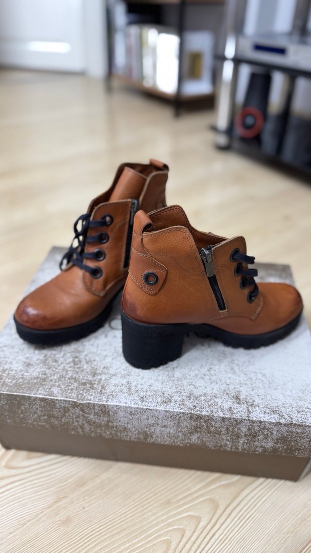 Taba Rengi Hakiki Deri Kadın Topuklu Bot - Görsel 3