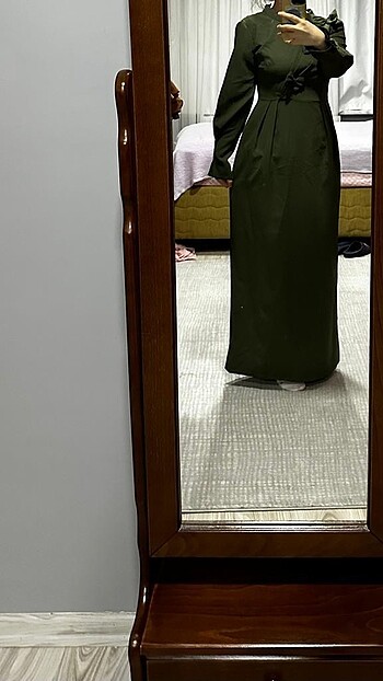 Abiye sıfır etiketi üstünde