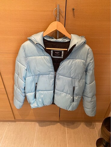 Bershka Mont
