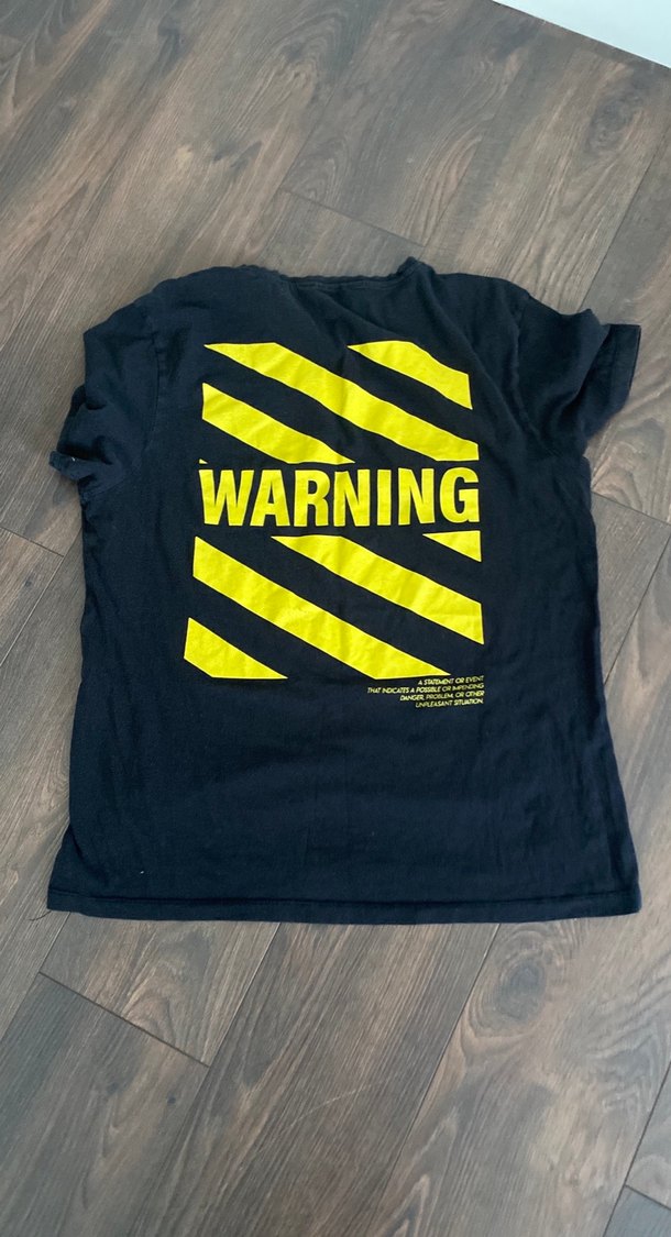 Siyah Kısa KolluTişörtü - Görsel 3