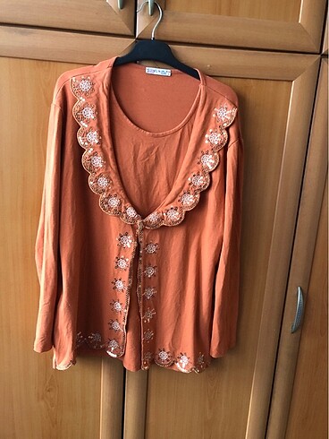 Tshirt pullu S beden