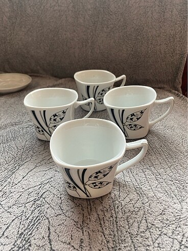 Tekbir nescafe 4 adet fincan porselen