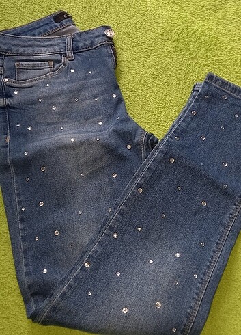 önü komple taşlı kot pantolon 