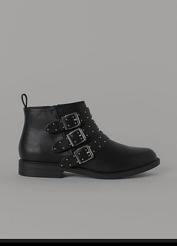 H&M bot