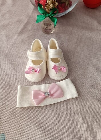 HelloBaby 1 kez kullanıldı ayakkabı bandaj takım